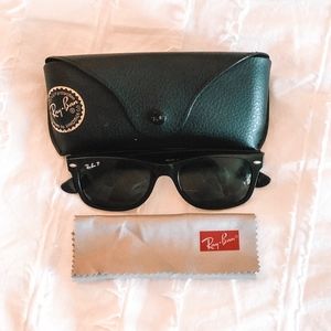 Ray-Ban New Wayfarer Classic Sunglasses